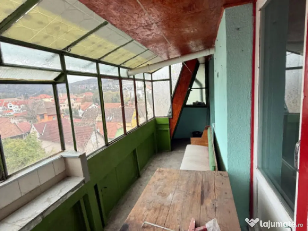 Apartament 4 camere zona garii 