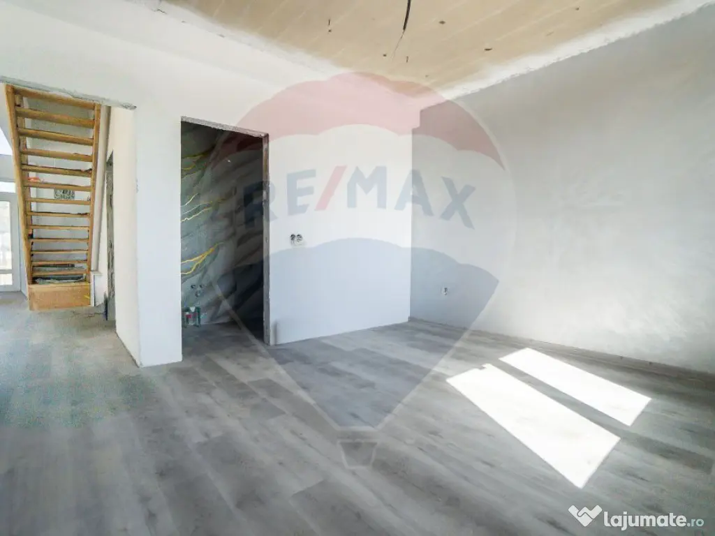 COMISION 0% | CASA 5 CAMERE| DE VANZARE|800MP TEREN| TOAT... 