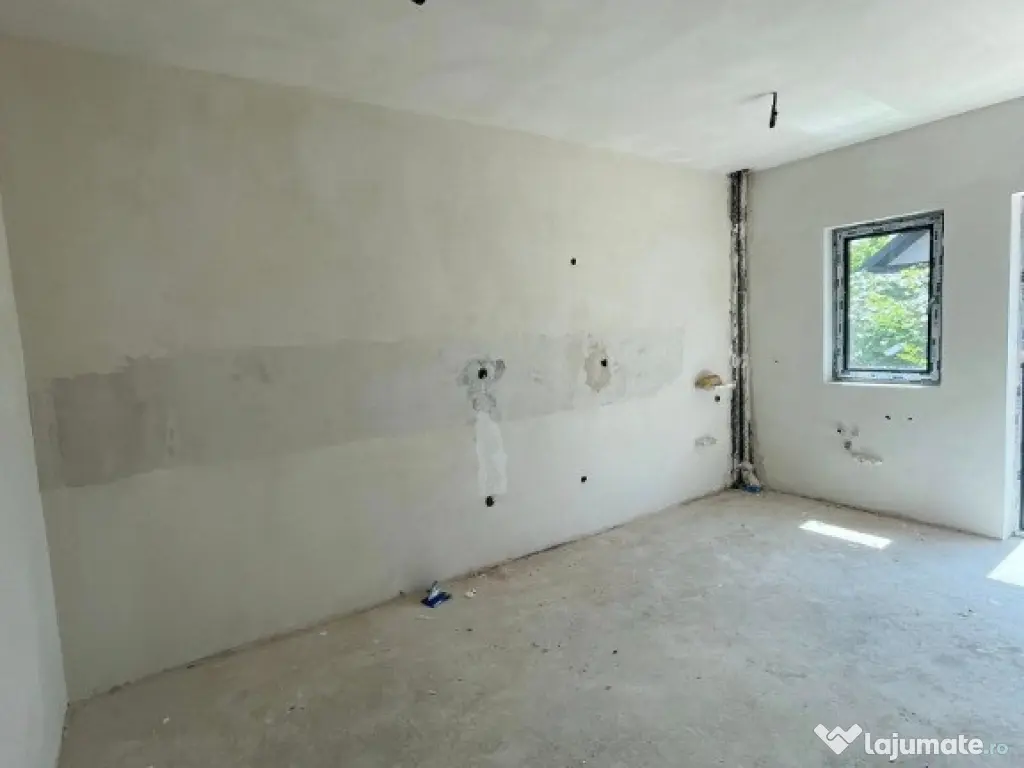 Apartament 2 camere| Bragadiru | Curte proprie