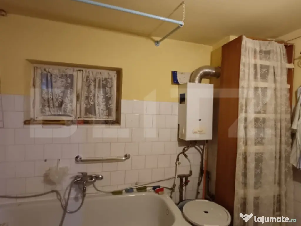 Casa renovabila, 2 camere, aproape de Centru