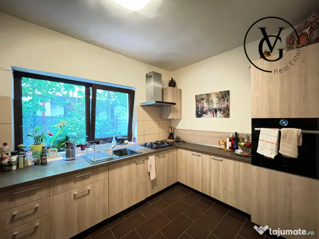 Vila individuala 4 camere cu vedere catre Padurea Baneasa 