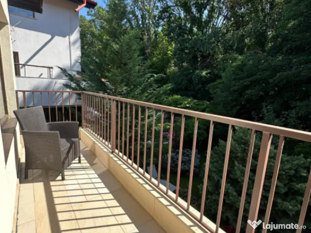 Vila individuala 4 camere cu vedere catre Padurea Baneasa 