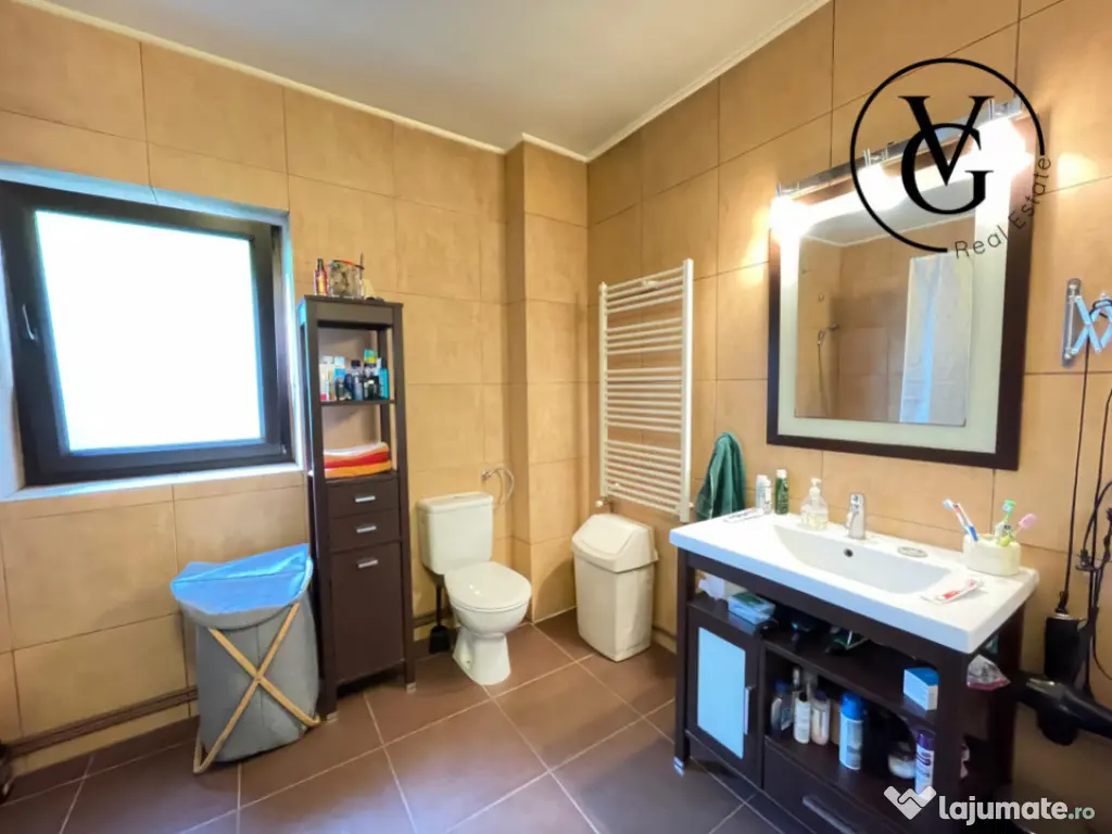 Vila individuala 4 camere cu vedere catre Padurea Baneasa 