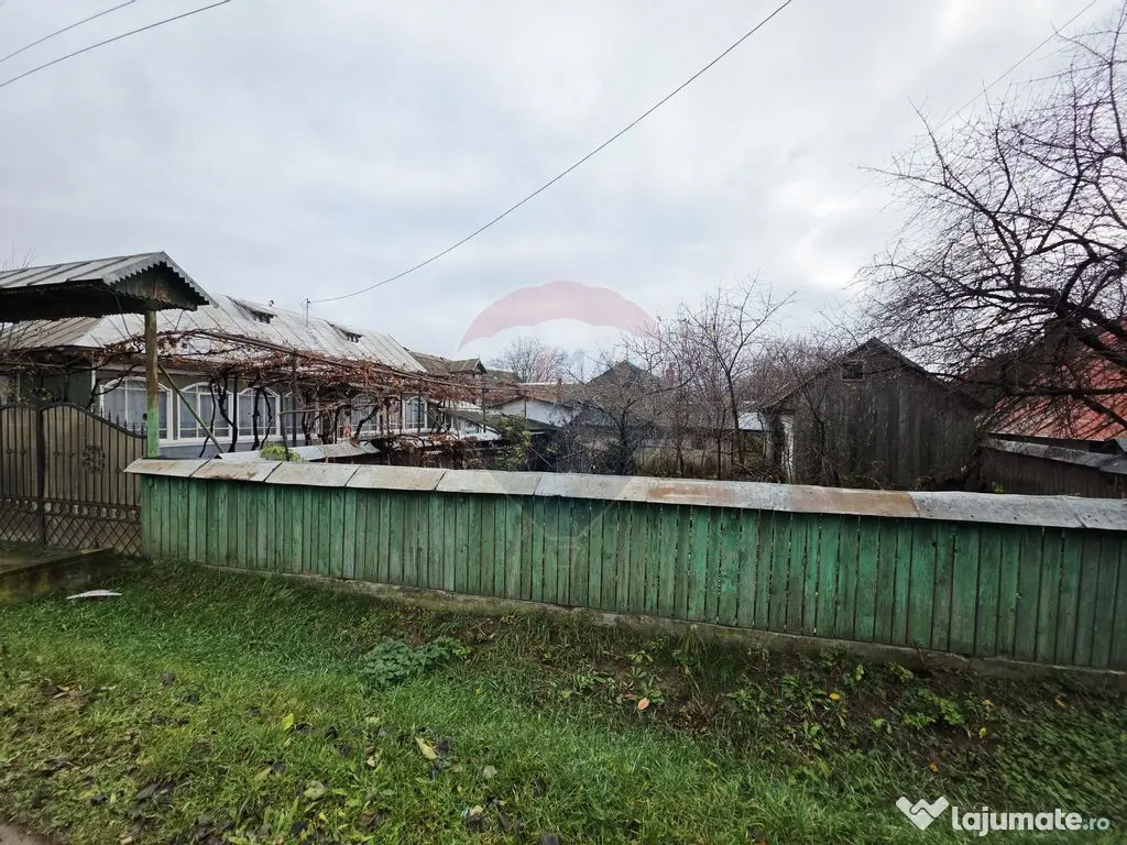 Casă / Vilă cu 4 camere de vânzare