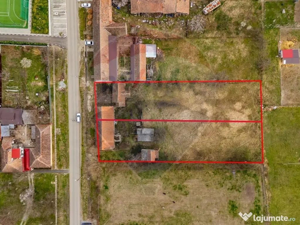 Teren + casa cu potential in centrul loc. Galsa, fs- 30m 