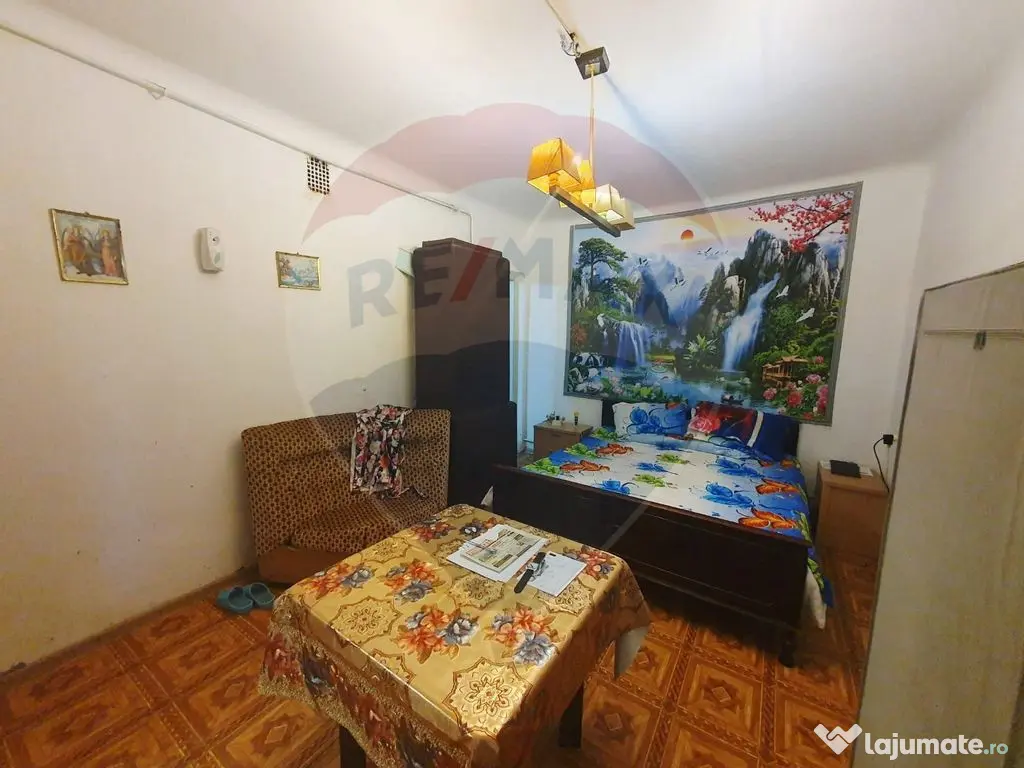 Apartament 2 camere in Casă / Vilă de vanzare str. Camp... 