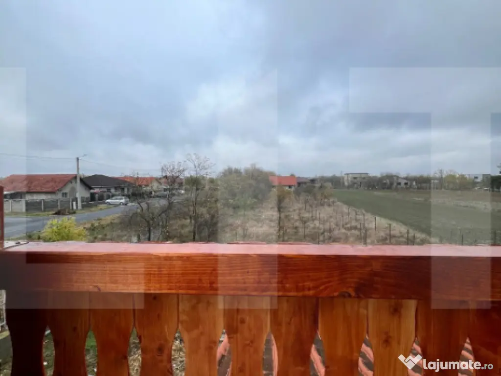 Casă cu teren 1152 mp Parța