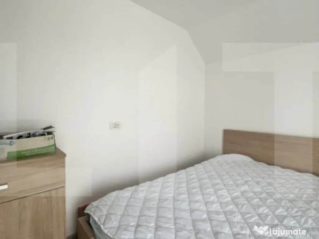 Casă cu teren 1152 mp Parța