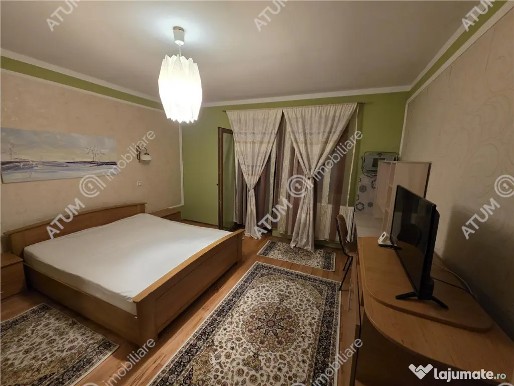 Apartament cu 3 camere 2 balcoane loc parcare in zona Tilisc