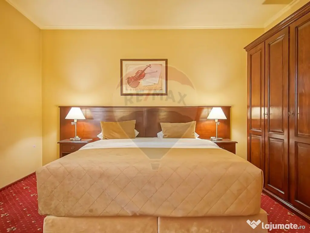 HOTEL,PISCINA SI CORT DE EVENIMENTE | 18080 MP TEREN | GR...