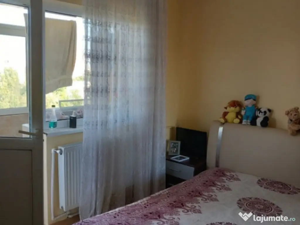 Apartament 3 camere, termen lung, zona Brotăcei-Constanta 