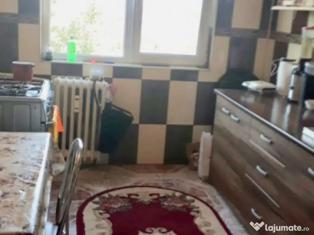 Apartament 3 camere, termen lung, zona Brotăcei-Constanta 