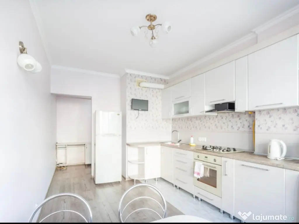 De inchiriat garsoniera in zona Pantelimon