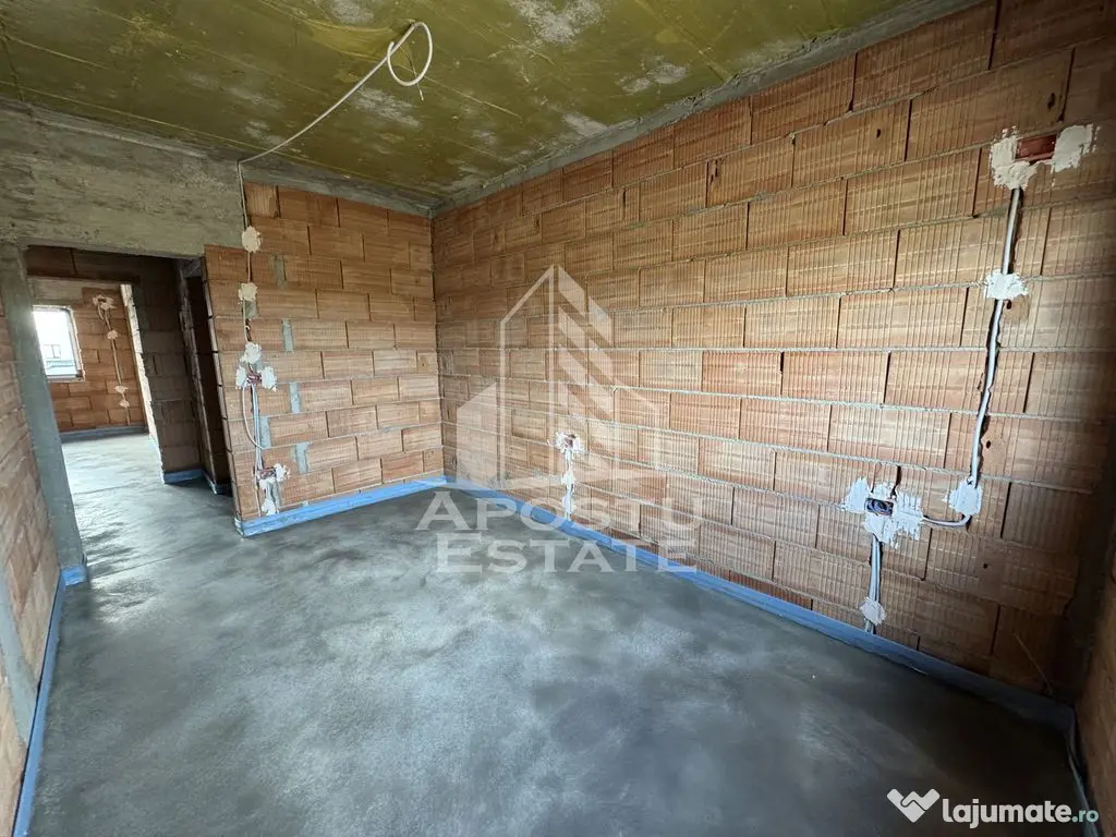 Duplex cu 5 camere si 3 bai, dormitor la parter, finisaje... 