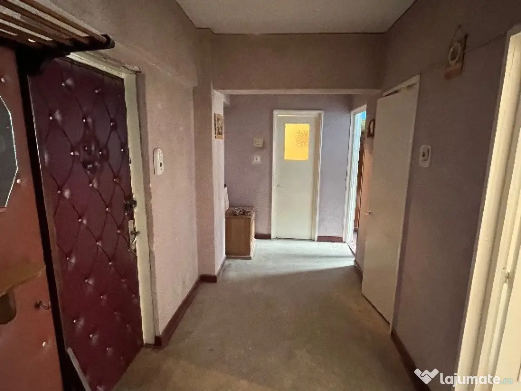 Apartament 2 camere Dorobanti /Scolilor(intersectie) ,etaj 5/8.Liber. 