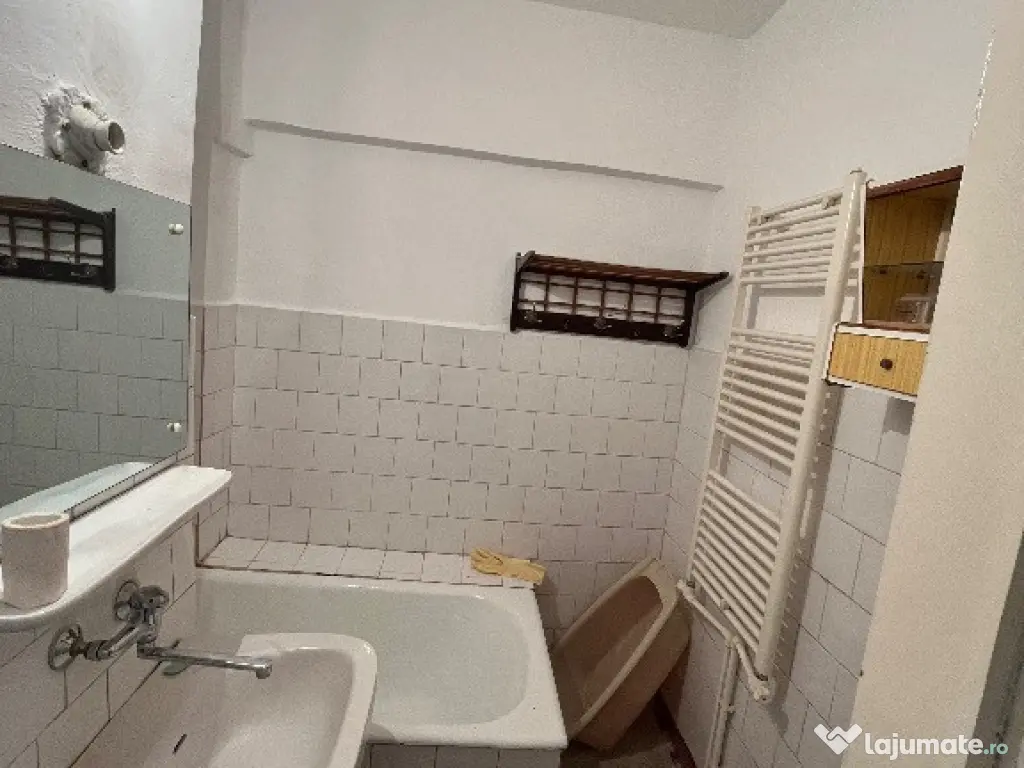 Apartament 2 camere Dorobanti /Scolilor(intersectie) ,etaj 5/8.Liber. 