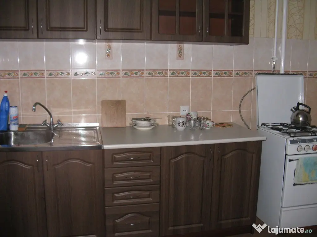 Garsoniera de inchiriat in zona Victoriei 