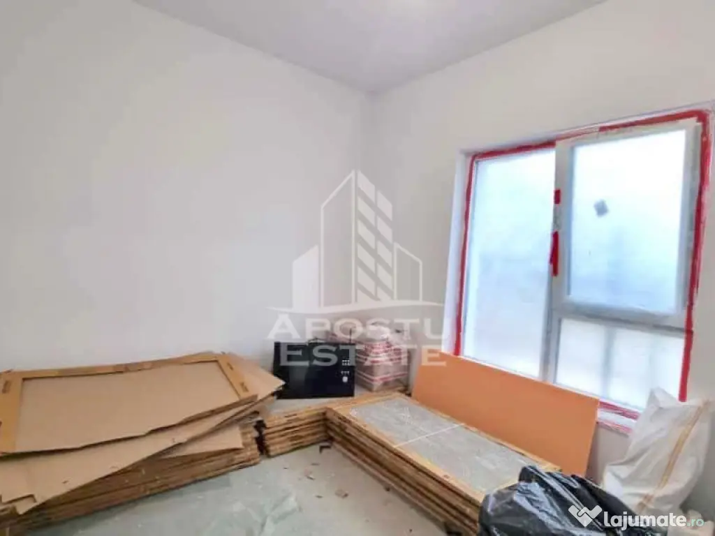 Duplex pe parter in vatra satului, Giarmata 