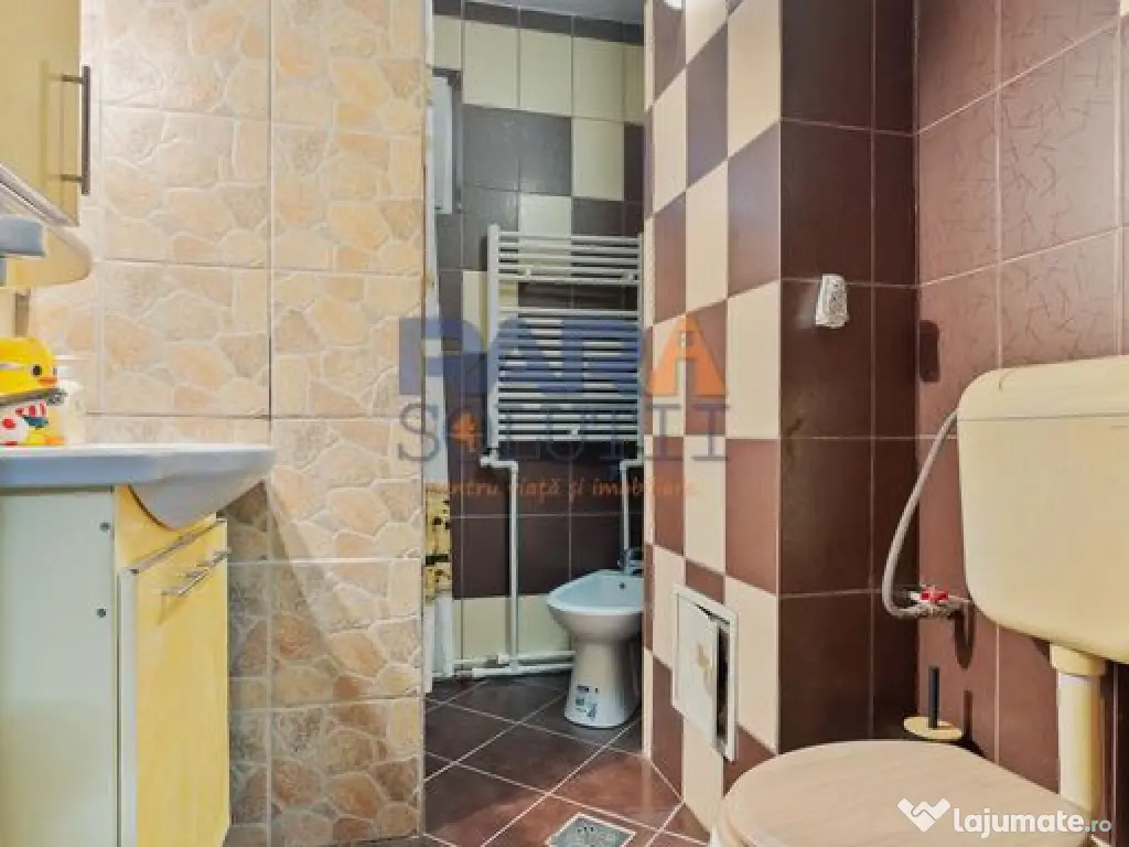 Apartament 3 camere, 82 mp + 16 m balcon, Str. veronica M... 