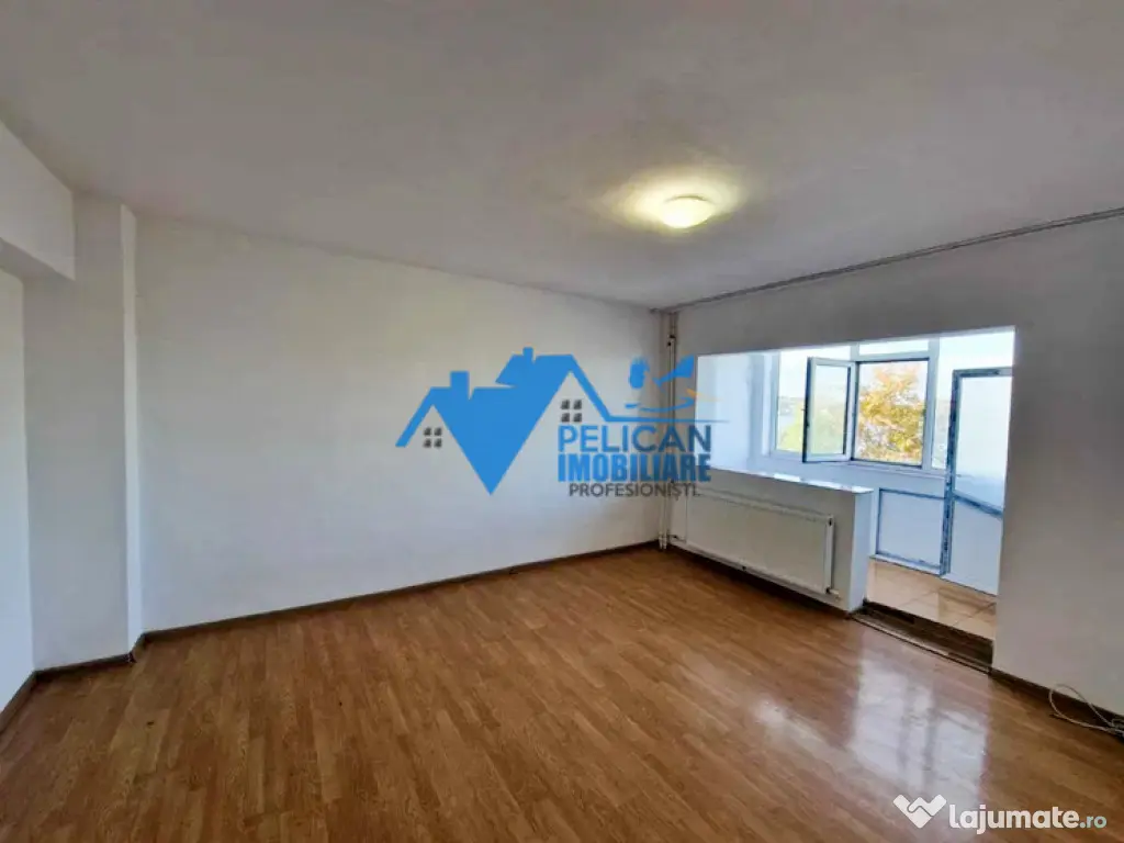 Pelican, 2 camere, decomandat, ETAJ 2 