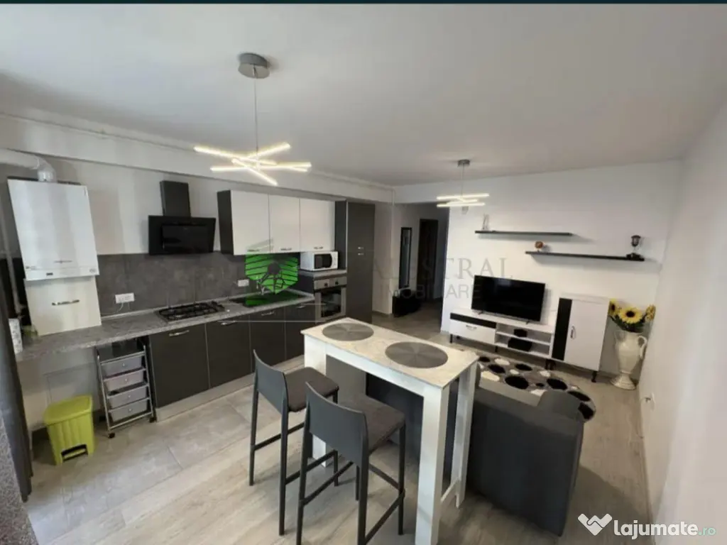 Apartament 2 camere Tractorul-Coresi, lux,mobilat,133000 Eur