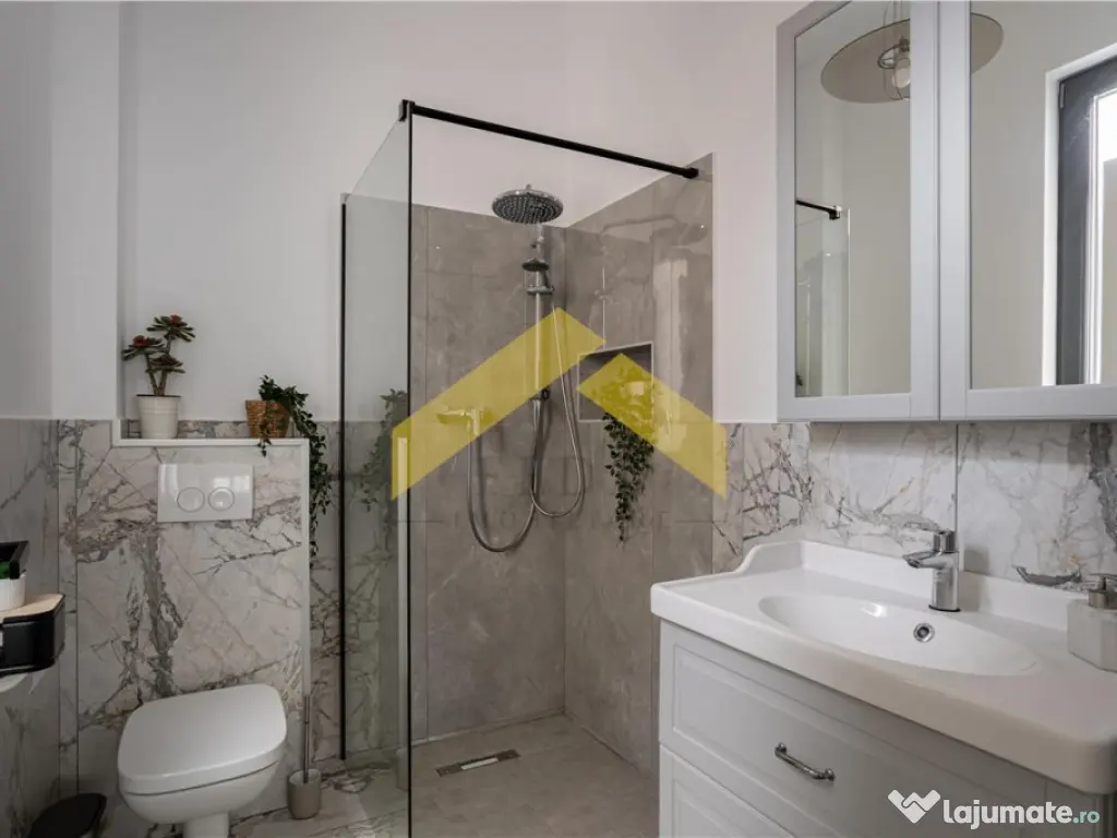 Casa la sol stil Neoclasic modren lux in Mandruloc