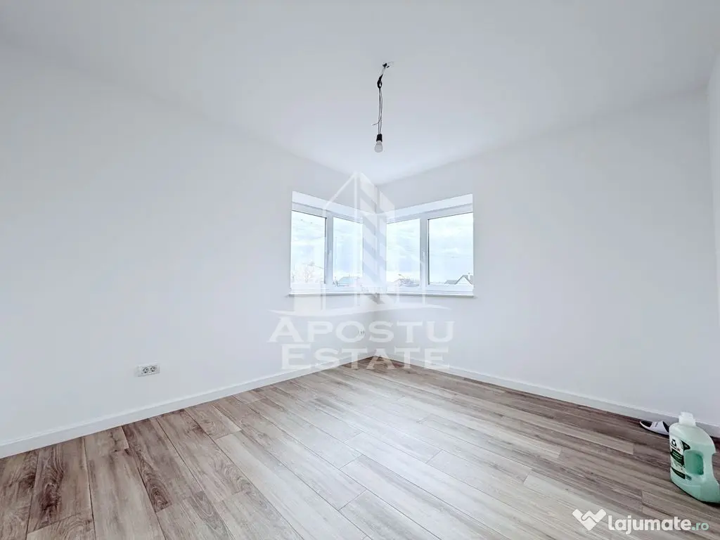 Locuinta moderna de tip duplex in Mehala, la doar 10 minu...