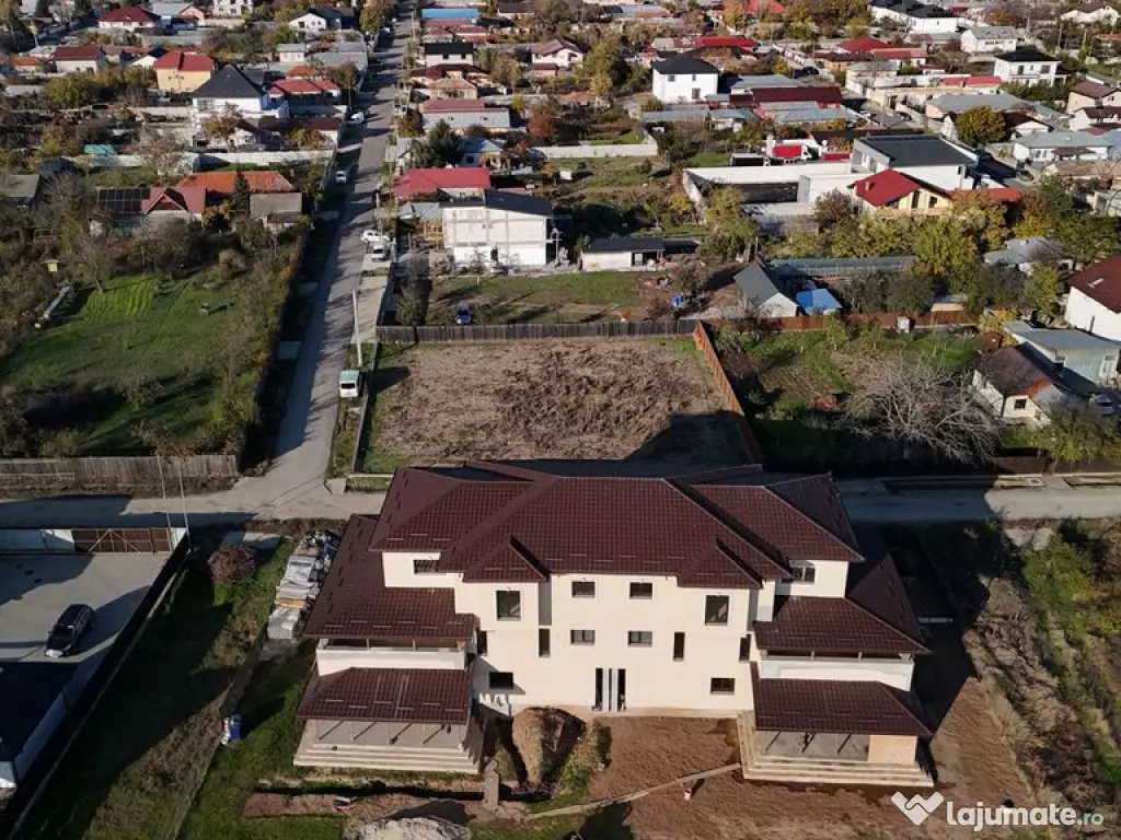 Case cu suflet – 455 mp utili + teren 1.000 mp Cernica-... 