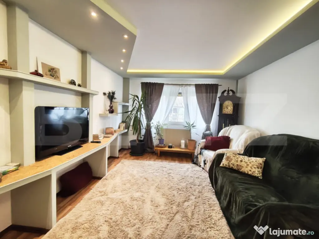 Apartament 4 camere, spatios, 2 bai, etaj 2, Rogerius – nu