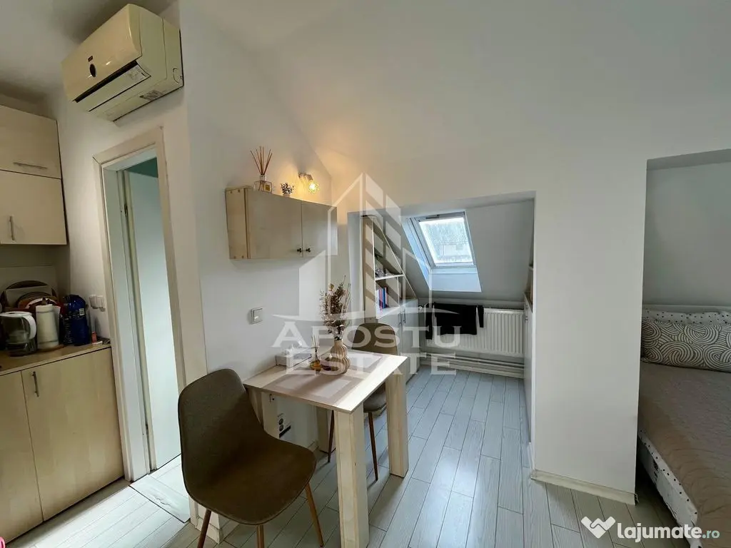 Garsoniera in bloc de apartamente, zona Lipovei