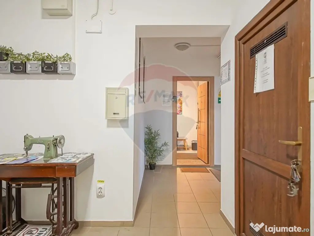 Casa cu 5 studiouri independente, terasa rooftop, vedere ... 