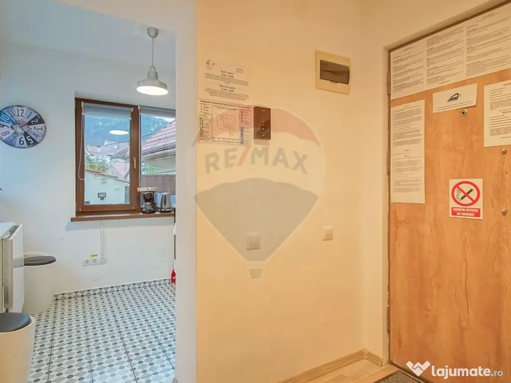 Casa cu 5 studiouri independente, terasa rooftop, vedere ... 