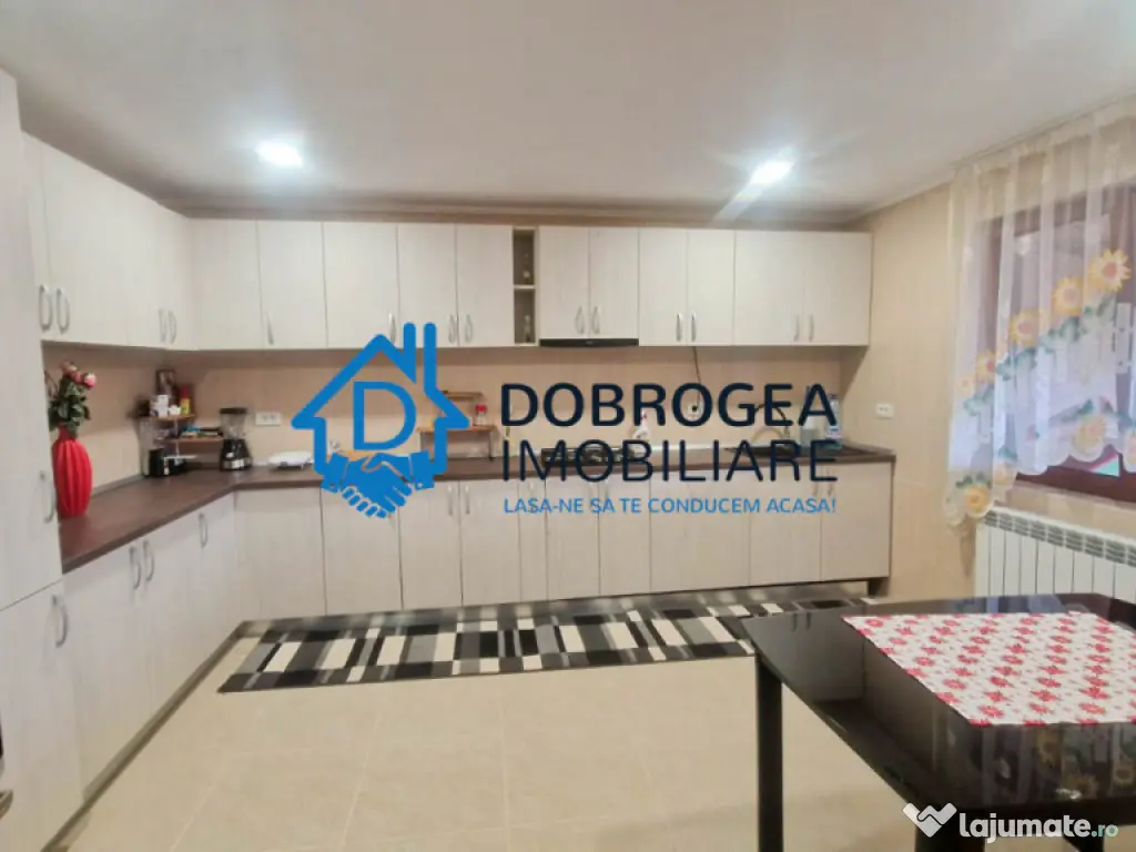 APARTAMENT 4 CAMERE - SUPRAFATA 180 MP+TERASA 30 MP