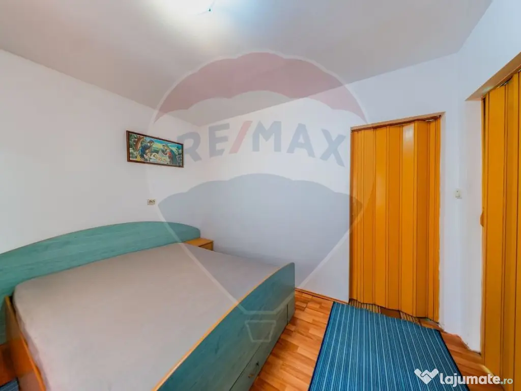 Apartament cu o camera in zona Parneava 