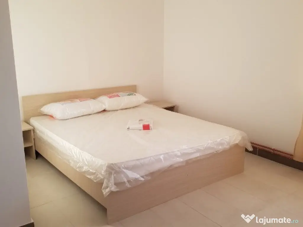 Complex 6 garsoniere zona centrala 