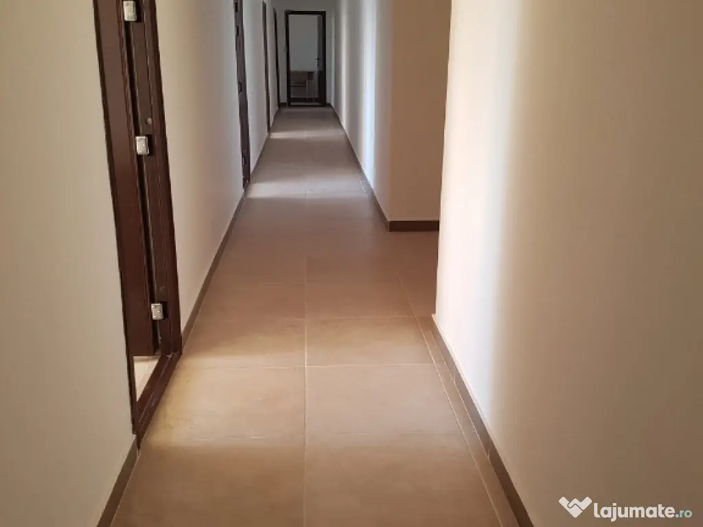 Complex 6 garsoniere zona centrala 