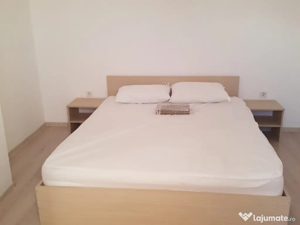 Complex 6 garsoniere zona centrala 