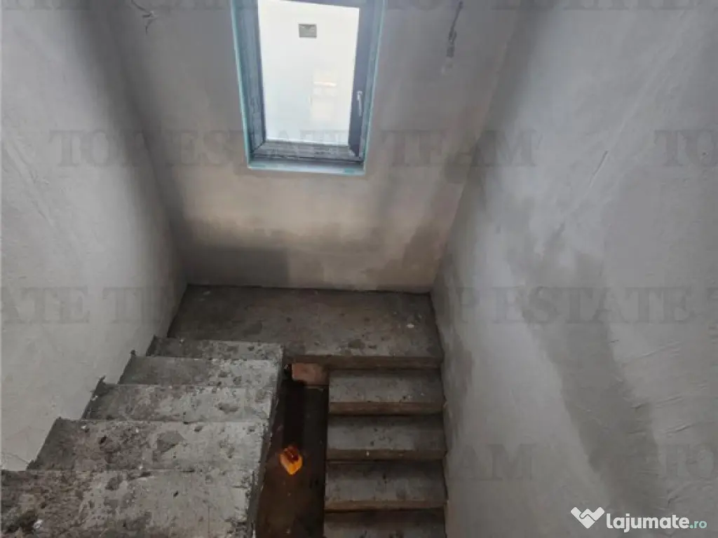 Vila 4 camere asfalt/incalzire pardoseala la 20 minute de me