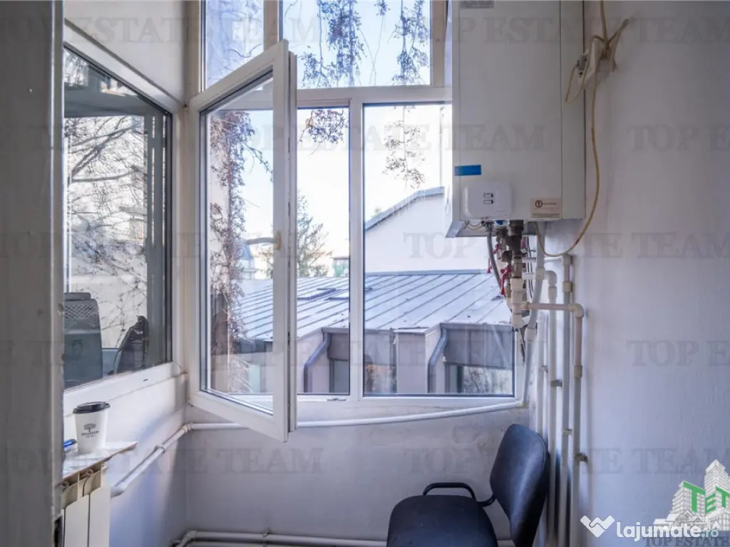 Unic pe piata! Apartament interbelic , 1 etaj intreg , 6 cam 