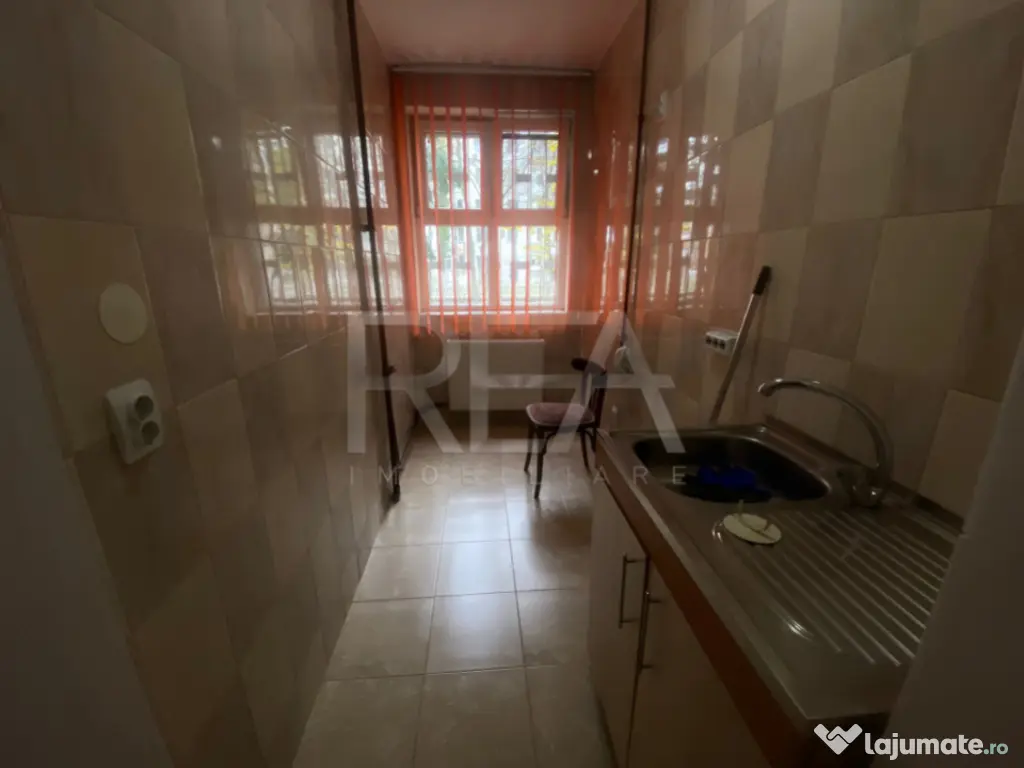 2 camere Parcul Humulesti. 