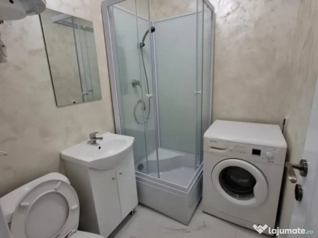 Cameră de cămin cu baie prorie,închirită cu 250euro