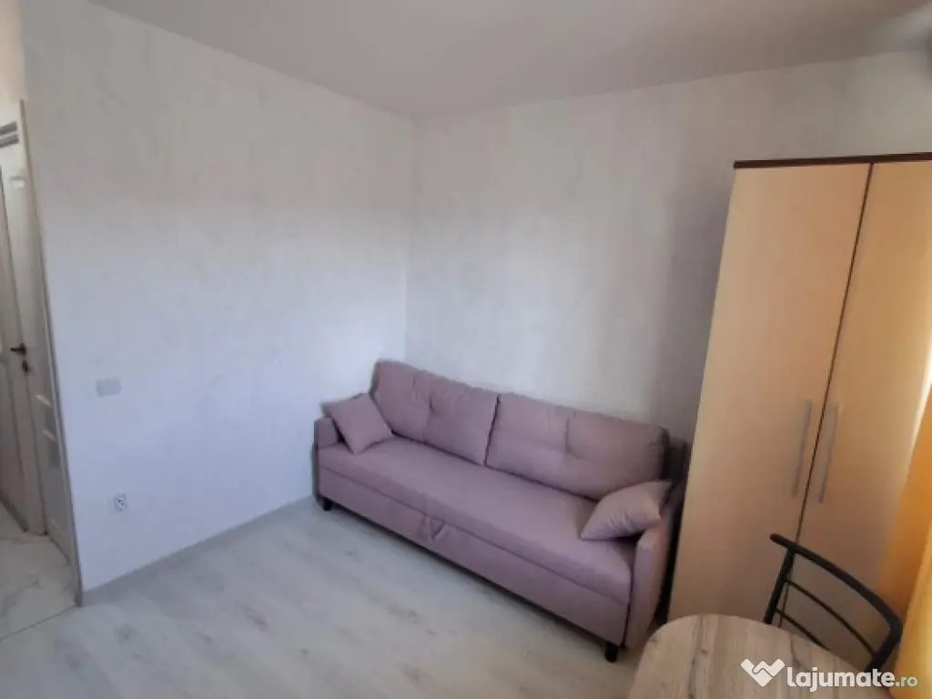 Cameră de cămin cu baie prorie,închirită cu 250euro