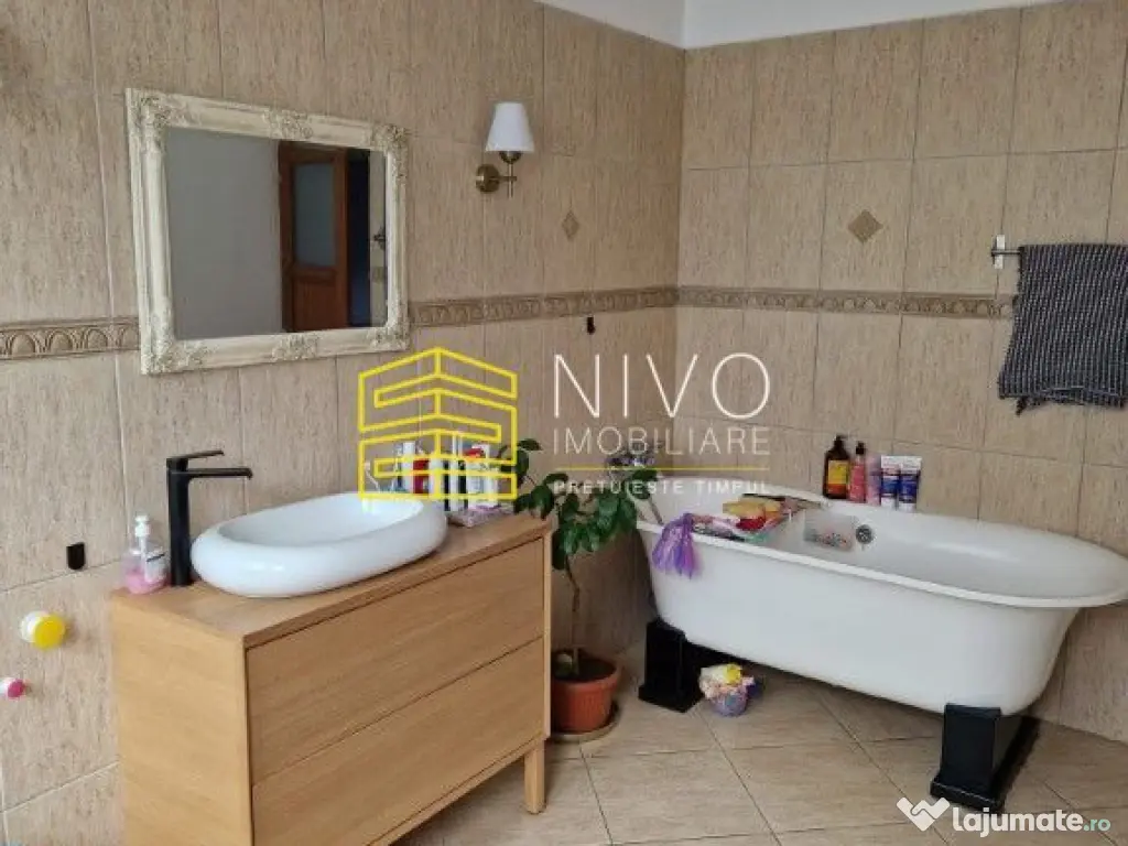 Casă - Tg. Mureș - Ultracentral - Zona Maternitatea Veche 