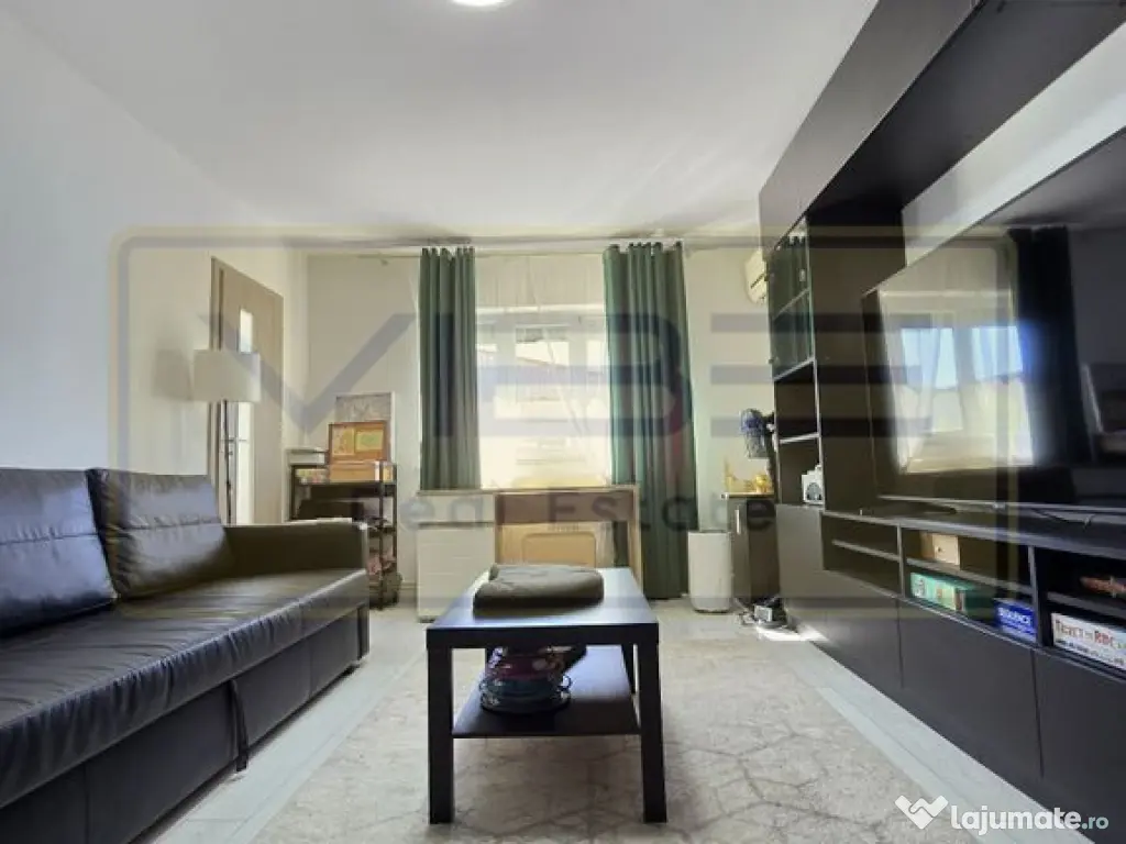 Pacurari - Canta - 3 camere - 2 bai- 72 mp - parcare 