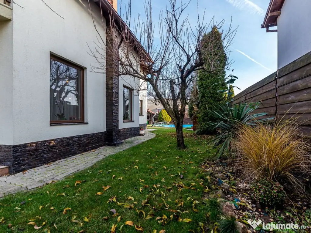 VILĂ MODERNĂ CU PISCINĂ, SAUNĂ- COMISION 0% – ARADU... 