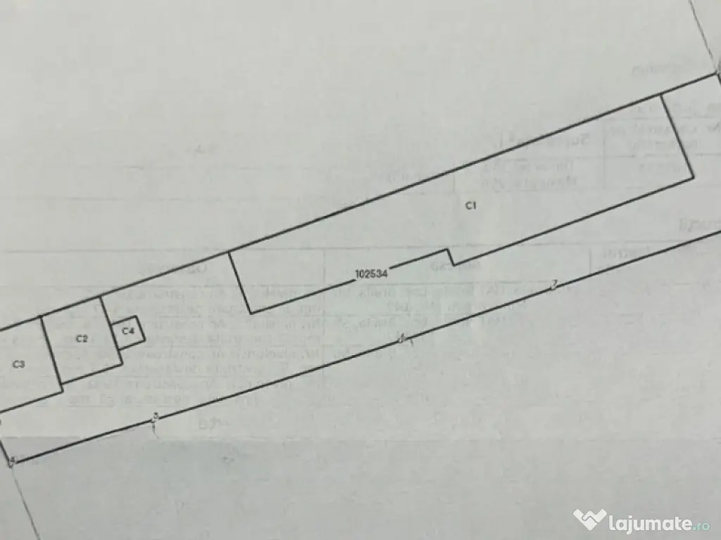 - Teren cu casa demolabila, zona Centrala.