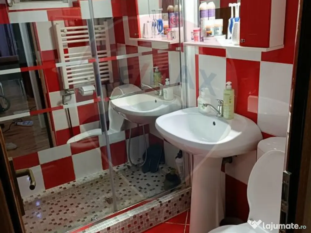 Apartament cu 2 camere de vânzare în zona George Enescu 