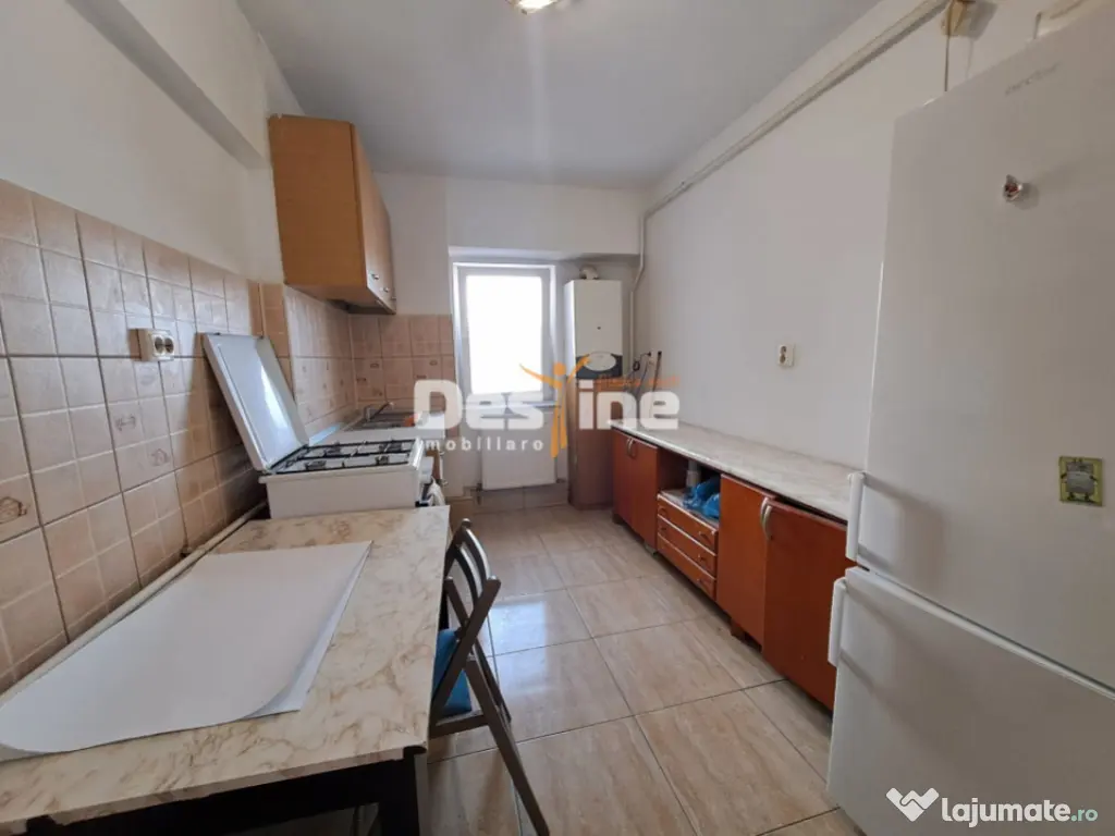 Dacia, Apartament 3 camere, DECOMANDAT, 143.990 EURO