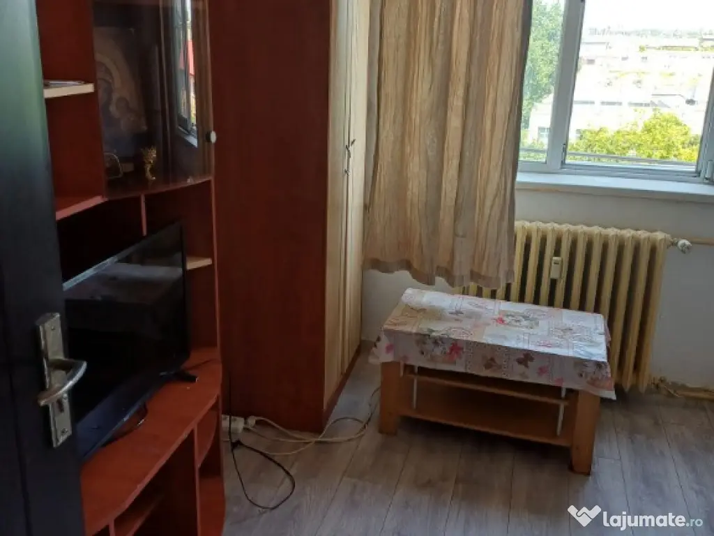 Si familiie cu copii - anmal de companie - Granit garsoniera mobilata 