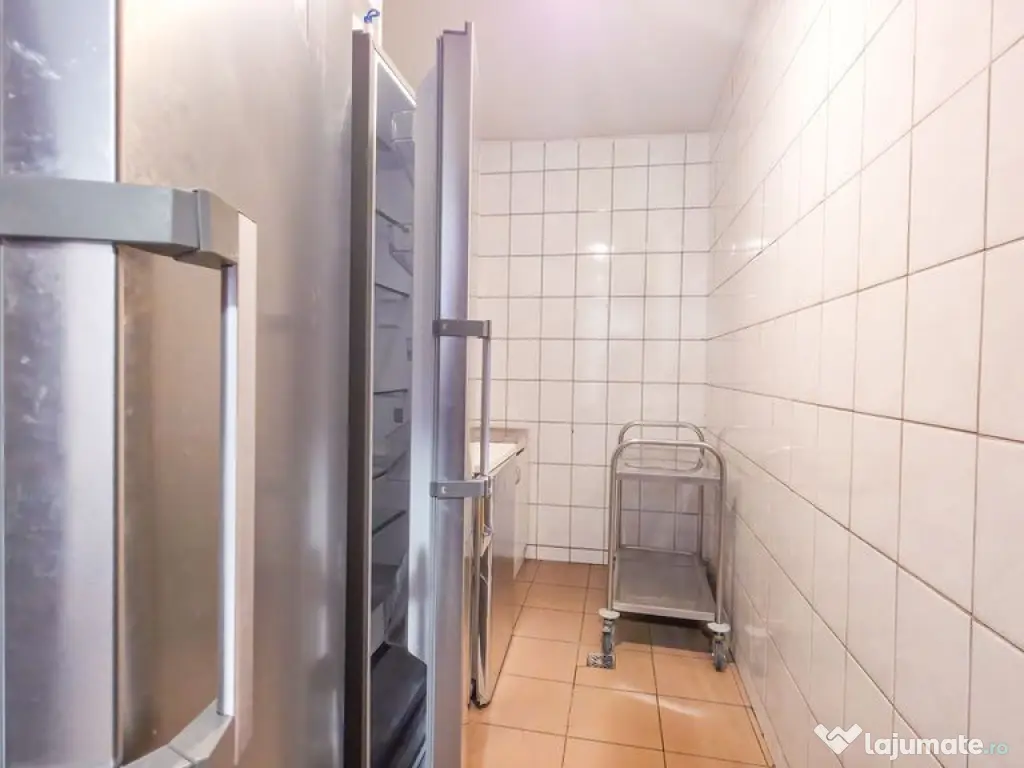 De vânzare – Proprietate comercială tip Restaurant & ... 